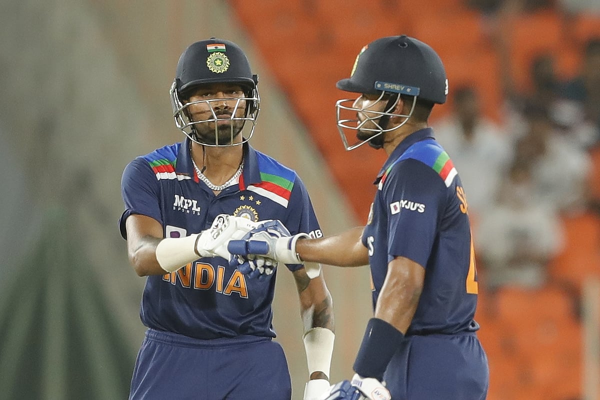 Ind vs Eng: तीसरे टी20 से पहले टीम इंडिया को झटका, कप्तान कोहली समेत इन खिलाड़ियों को भारी नुकसान!