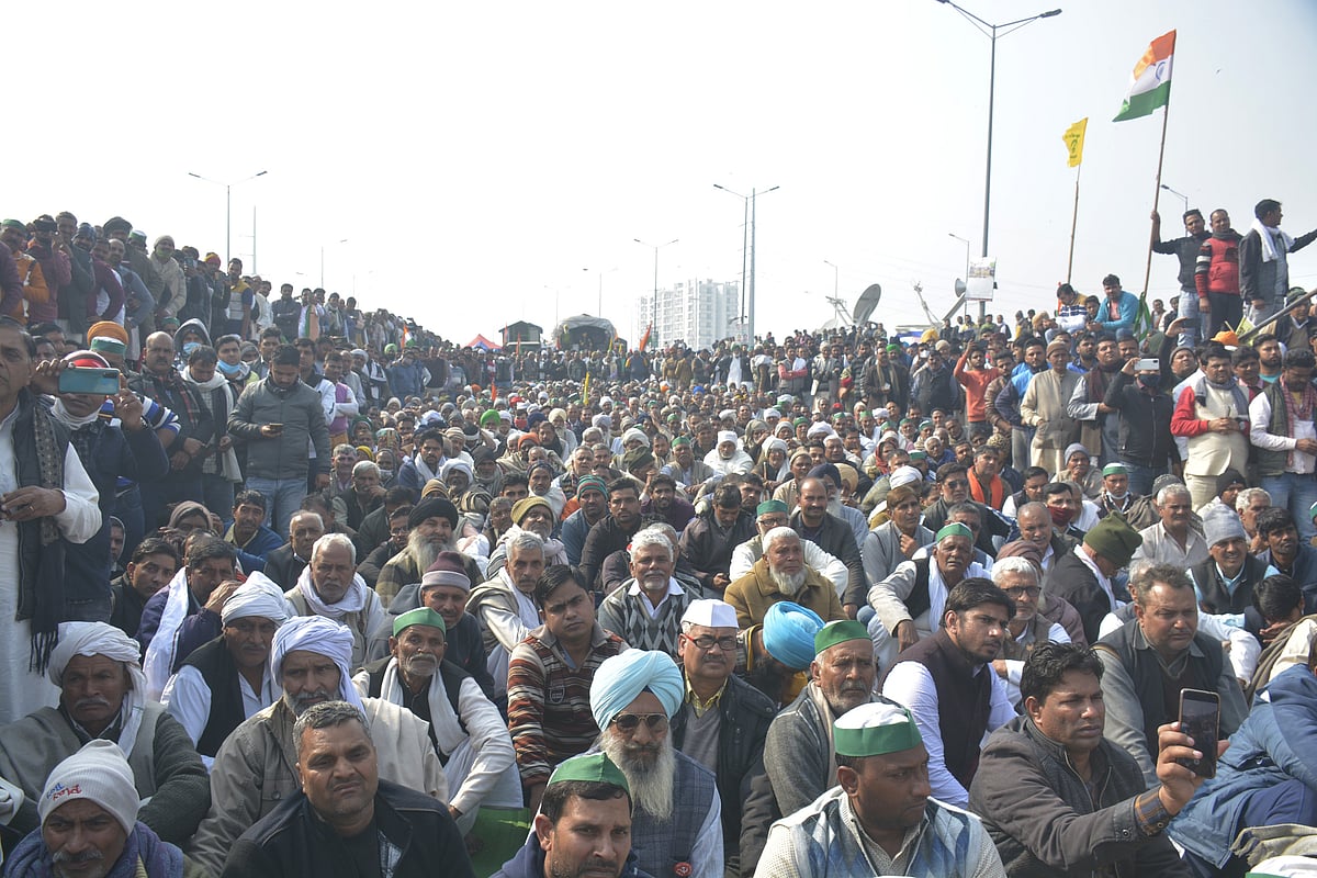 किसान प्रदर्शन: सिंघु बॉर्डर के पास फायरिंग से हड़कंप! किसान बोले- गाड़ी से आए थे हमलावर