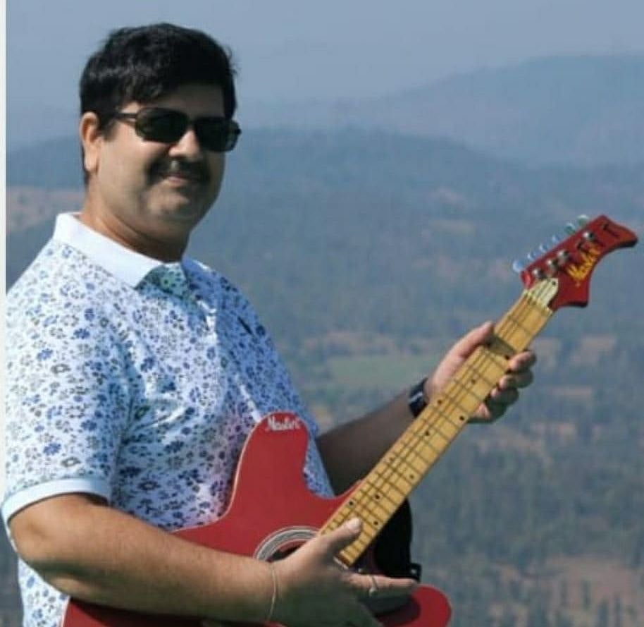 अंबानी के घर के पास मिली संदिग्ध कार के मालिक की मौत, कुछ लोगों द्वारा परेशान करने का लगाया था आरोप!