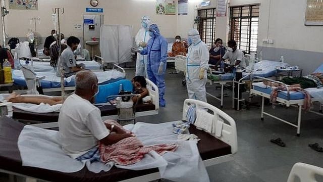 सावधान! यूपी में जानलेवा हो रहा कोरोना, इस साल पहली बार एक दिन में 5 लोगों की मौत, 840 नए केस मिले