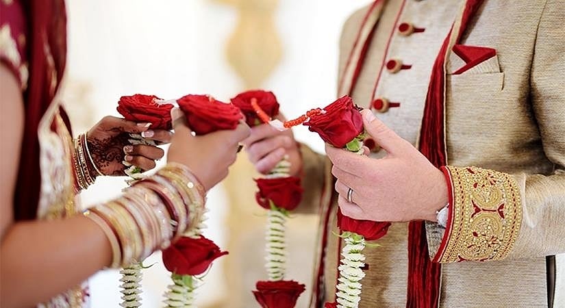 मध्य प्रदेश: भिंड के एसपी की अनोखी पहल, वर-वधु को कराएंगे रात्रि भोज, पर एक शर्त पर... 