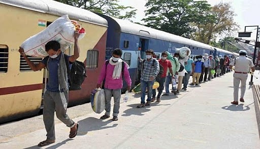 कोरोना संकटः रेलवे ने आज से कई ट्रेनों को किया बंद, महानगरों से घर जाने वाले गरीब-मजदूरों की मुश्किल बढ़ी