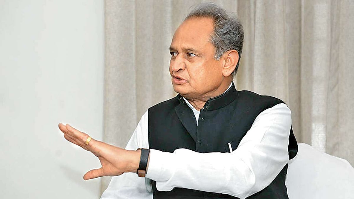 राजस्थान में कल नहीं होगा वैक्सीनेशन, गहलोत ने कहा- वैक्सीन उपलब्धता पर गलत बयान दे रहे हैं अमित शाह और रविशंकर प्रसाद