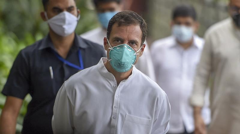 कोरोना के कहर के बीच राहुल गांधी ने PMCares पर उठाए सवाल, कहा- उत्सव का ढोंग कर रही मोदी सरकार 