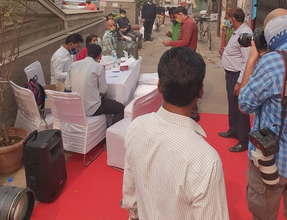 उत्तर प्रदेश में कोरोना का रौद्र रूप, बीते 24 घंटे में 223 लोगों की मौत, 38,055 नए केस मिले