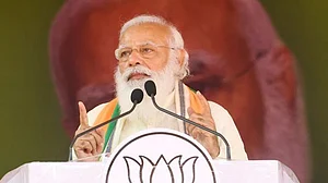 विष्णु नागर का व्यंग्यः आपदा भी मैं, अवसर भी मैं, कोराना संकट में पीएम मोदी का नया राग !