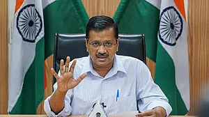 दिल्ली में सोमवार से अनलॉक की प्रक्रिया होगी शुरू, पहले ये दो सेक्टर खुलेंगे, CM केजरीवाल ने किया ऐलान