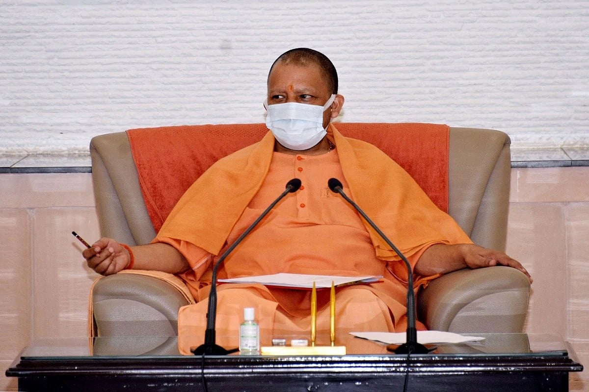 उत्तर प्रदेश में कोरोना से कोहराम! पूरे यूपी में रविवार को लॉकडाउन का ऐलान, मास्क लगाने पर भी बड़ा फैसला  