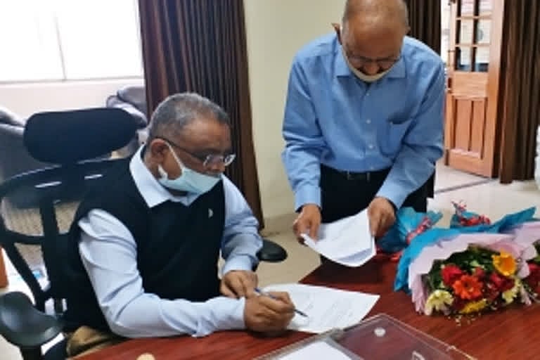 बिहार के मुख्य सचिव का कोरोना से निधन, राज्य में भयावह हुआ वायरस का कहर