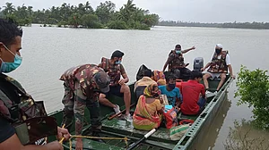 ओडिशा, बंगाल के साथ बिहार में भी 'यास' की तबाही का खतरा, निपटने के लिए NDRF की टीमें तैयार