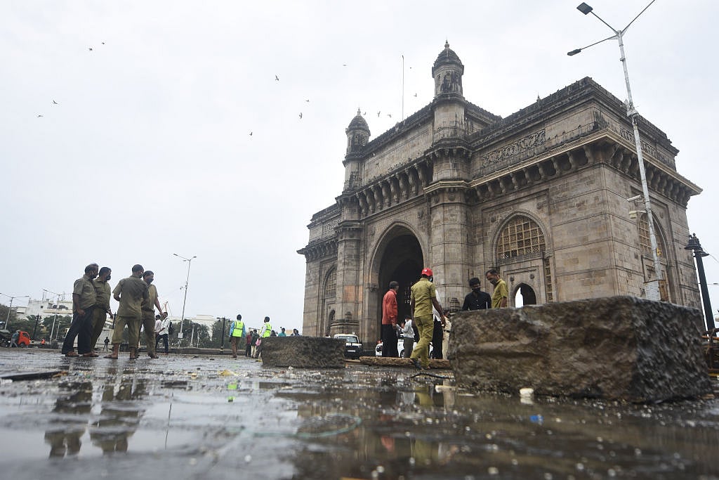 चक्रवात तौकते के दौरान मुंबई में हुई रिकॉर्ड तोड़ बारिश, बीते 73 साल के सबसे भयावह तूफान का सामना किया मायानगरी ने