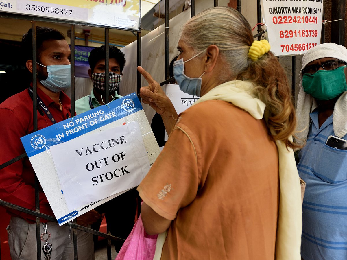 देश में हर महीने बन रही 8.5 करोड़ वैक्सीन डोज, राज्यों को मिलीं सिर्फ 5 करोड़, तो कहां गईं बाकी खुराकें !