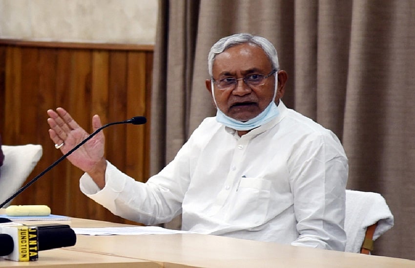 TMC की जीत के एक दिन बाद नीतीश ने दी बधाई, ममता का नाम लेने से किया परहेज, कहीं बीजेपी का खौफ तो नहीं!