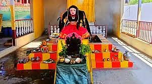 देश के इस हिस्से में बनाया गया 'कोरोना देवी' का मंदिर, 48 दिनों का महायज्ञ, लोग बोले- पूजा से खत्म होगा प्रकोप