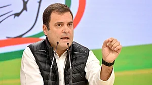चक्रवाती तूफान यास दस्तक देने को तैयार, राहुल की पार्टी कार्यकतार्ओं से अपील- प्रभावित लोगों की करें मदद