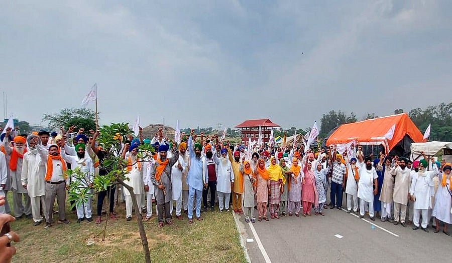 दिल्ली की सीमाओं पर फिर तेज होगा किसान आंदोलन, 11-12 मई को पहुंचेंगे अन्नदाताओं के कई जत्थे