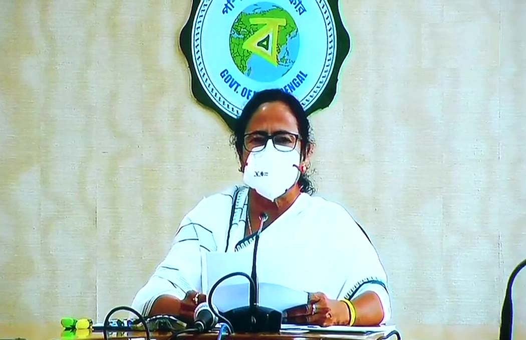 पश्चिम बंगाल: भवानीपुर सीट से उपचुनाव लड़ेंगी ममता बनर्जी? TMC विधायक सोभनदेब चटर्जी ने दिया इस्तीफा 