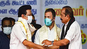 Assembly Election Results: तमिलनाडु में सरकार बनाने की ओर DMK-कांग्रेस गठबंधन, रुझानों में AIADMK-BJP को झटका!