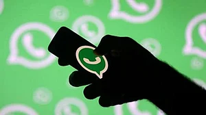नई गाइडलाइंस पर Whatsapp को सरकार की दो टूक- निजता के अधिकार का सम्मान, पर गंभीर मामलों में देनी होगी जानकारी