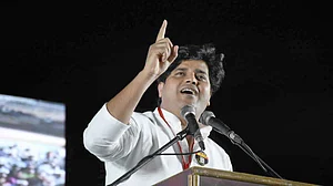 Video: '...मैं गोडसे के दौर में गांधी के साथ हूं', कांग्रेस के राष्ट्रीय अधिवेशन में BJP पर जमकर बरसे इमरान प्रतापगढ़ी