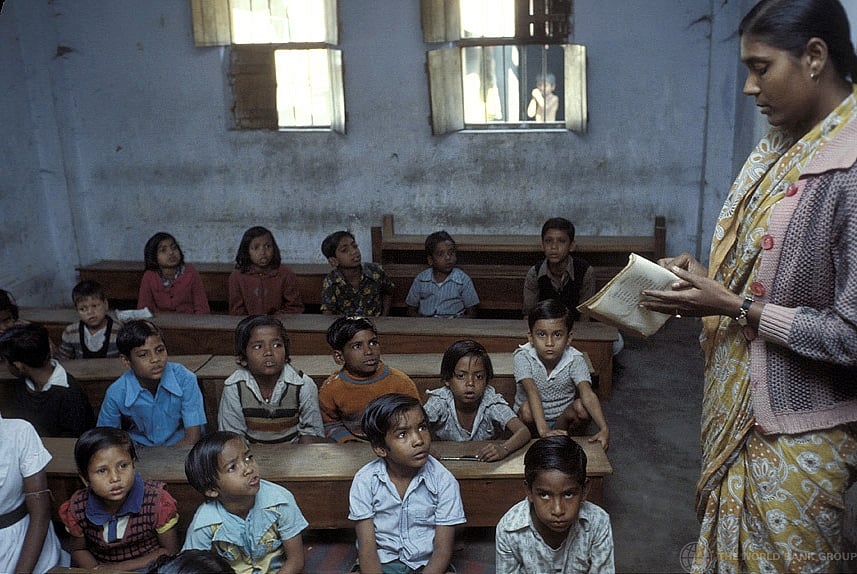 बिहार: कोरोना के कारण अकेले चंपारण में 54 सरकारी शिक्षकों की मौत, ना कोई वेतन, ना ही सरकार से कोई मदद