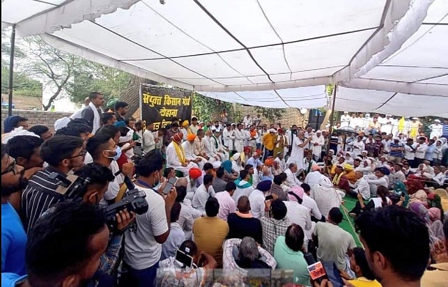 टोहाना में अन्नदाताओं के विरोध के आगे झुकी हरियाणा सरकार, गिरफ्तार किसान किये गए रिहा