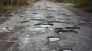 यूपी के दो थाने को उड़ाने की धमकी, वजह जानकर चौंक चाएंगे आप