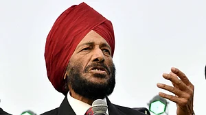 मिल्खा सिंह के निधन पर राहुल-प्रियंका गांधी ने जताया दुख, कहा- देश हमेशा 'फ्लाइंग सिख' को रखेगा याद