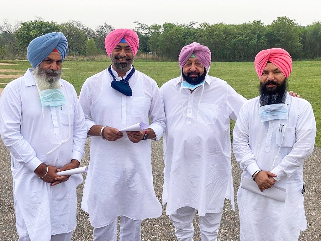 पंजाब में आम आदमी पार्टी को बड़ा झटका, तीन बागी विधायकों ने कांग्रेस का दामन थामा