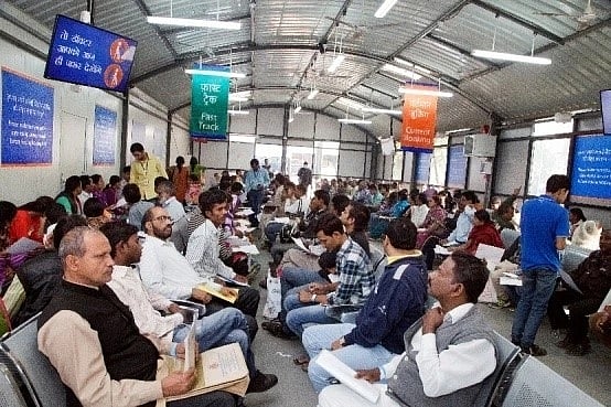 कोरोना में बेपटरी हुई यूपी की स्वास्थ्य वयवस्था, अकेले लखनऊ में एक लाख से अधिक मरीज सर्जरी के इंतजार में