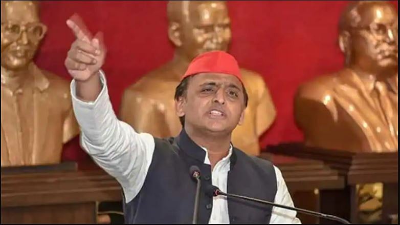 'सीएम योगी के बुरे दिन शुरू, कुर्सी बचाने के लिए दर-दर भटक रहे'- अखिलेश ने दिल्ली दौरे पर कसा तंज