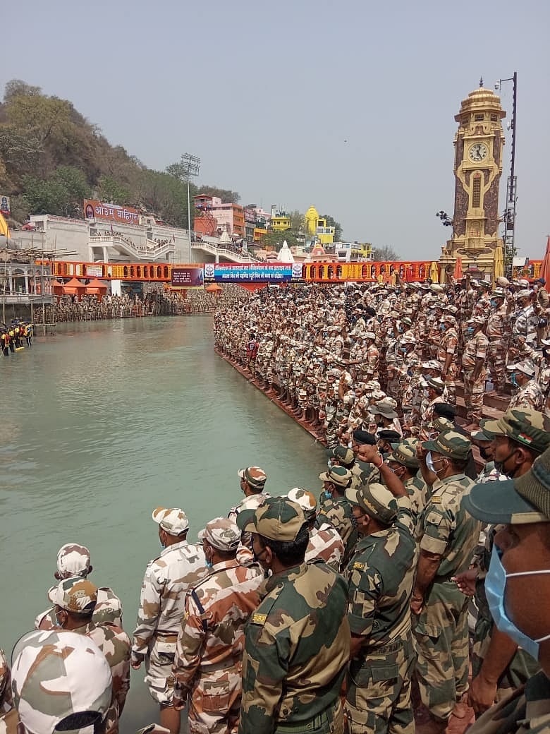 नदी के किनारे भव्य हवेली में बिताना चाहते हैं शाम, हरिद्वार में खुला 'पीलीभीत हाउस'
