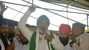 राकेश टिकैत बोले- BJP संग हमारे जंग जैसे हालात, एक किसान नहीं देगा वोट, कृषि कानूनों पर PM का दावा झूठा