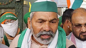 बीजेपी ने बंदूक के दम पर जीता है यूपी में जिला पंचायत अध्यक्षों का चुनाव: राकेश टिकैत का सनसनीखेज आरोप