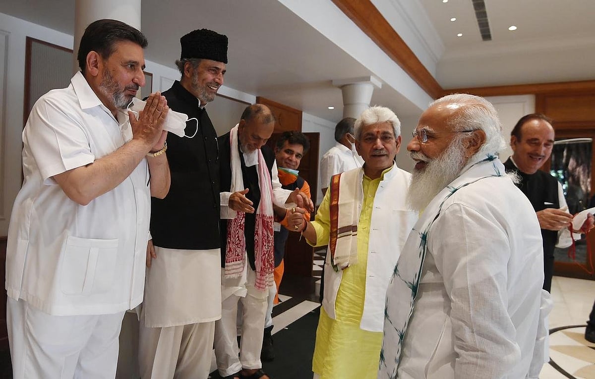 मृणाल पाण्डे का लेख: कश्मीरी नेताओं के साथ पीएम मोदी की बैठक, विधानसभा चुनाव और परिसीमन की प्रक्रिया