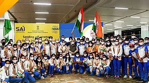 Tokyo Olympic: बस थोड़ी देर में ओपनिंग सेरेमनी, जानें भारत को कब और कौन से खेल में मिल सकता है पदक, कौन हैं बड़े दावेदार