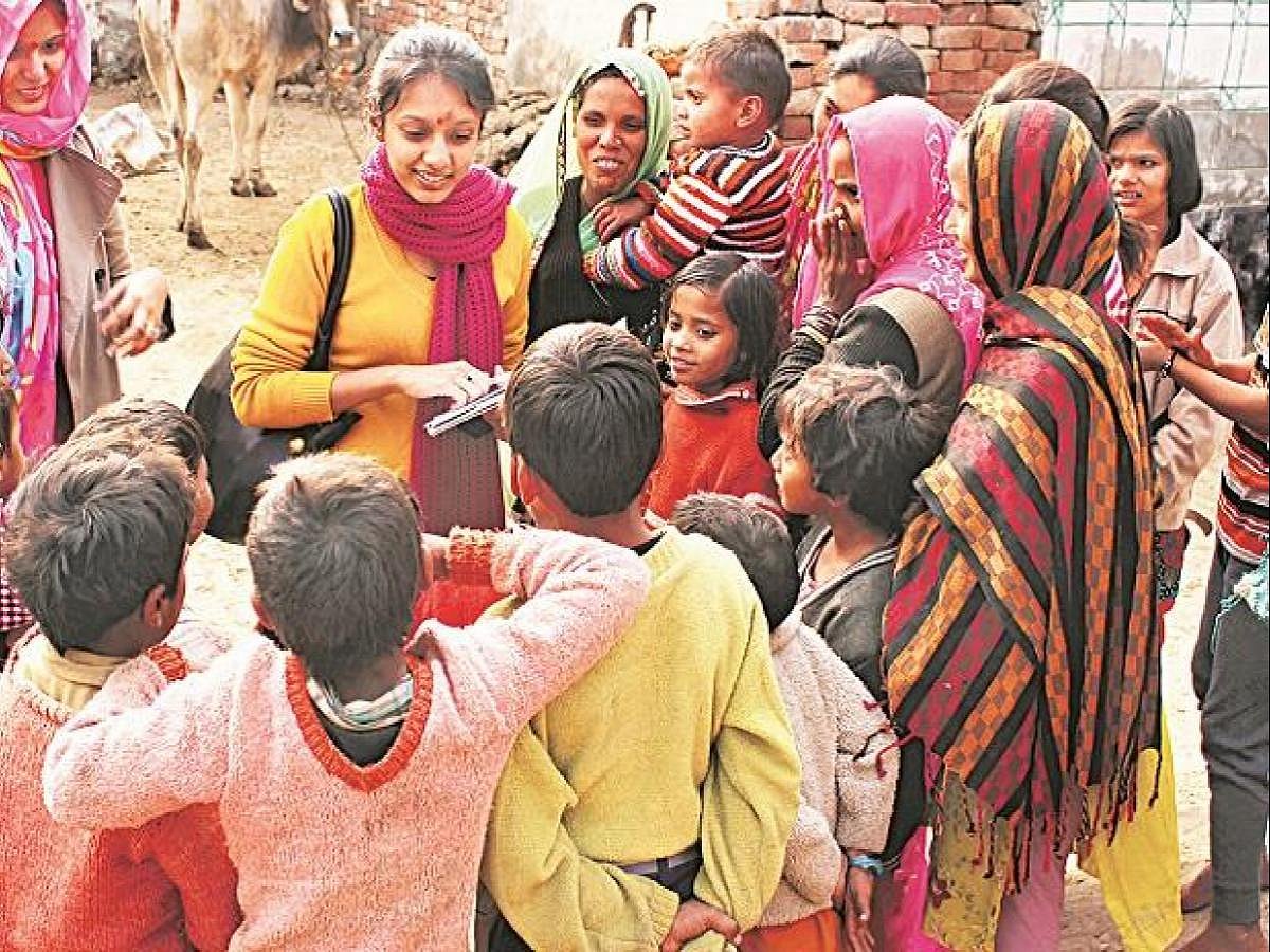 आकार पटेल का लेख: एनजीओ का गला नहीं घोंटा होता सरकार ने, तो कोरोना की लहर में शायद बच सकती थीं बहुत सी जानें