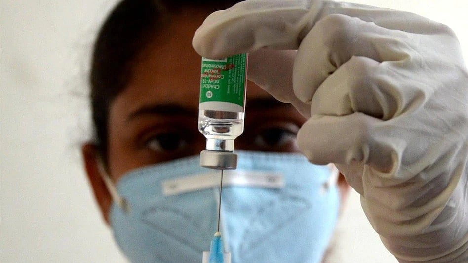 वीडियो: कोरोना के डेल्टा वेरिएंट के खिलाफ कमजोर दिखी कोविशील्ड! इतने फीसदी से अधिक सैंपल में नहीं मिली एंटीबॉडी 