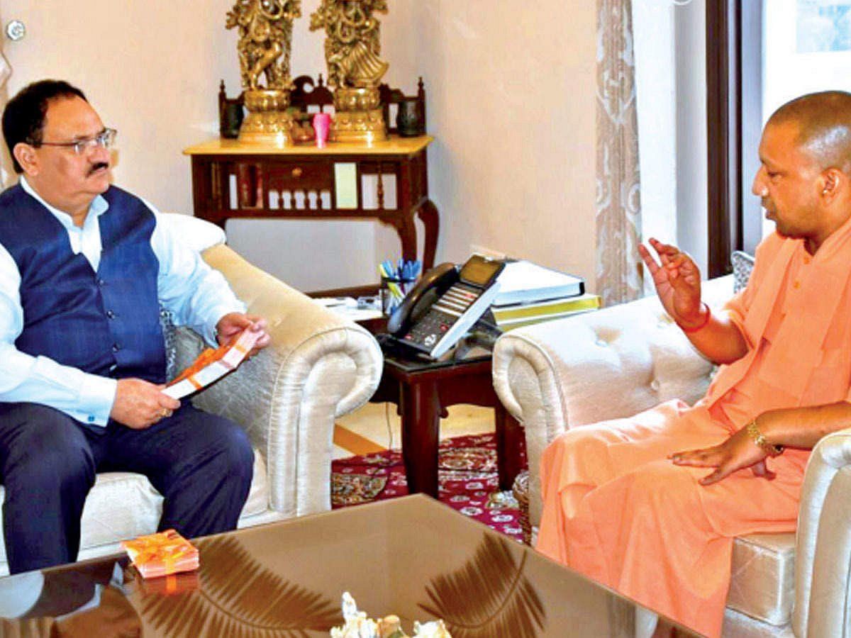 यूपी चुनावों को लेकर चिंता में बीजेपी,  प्रदेश के सांसदों के साथ आज से दिल्ली में बैठक, योगी भी हो सकते हैं शामिल