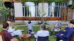गुपकार अलायंस की मांग- विधानसभा चुनाव से पहले बहाल हो जम्मू-कश्मीर राज्य का दर्जा