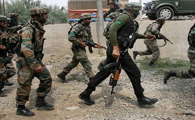 कश्‍मीर में सुरक्षाबलों पर आतंकी हमला! बारामूला में CRPF टीम पर ग्रेनेड अटैक, 4 जवान हुए घायल