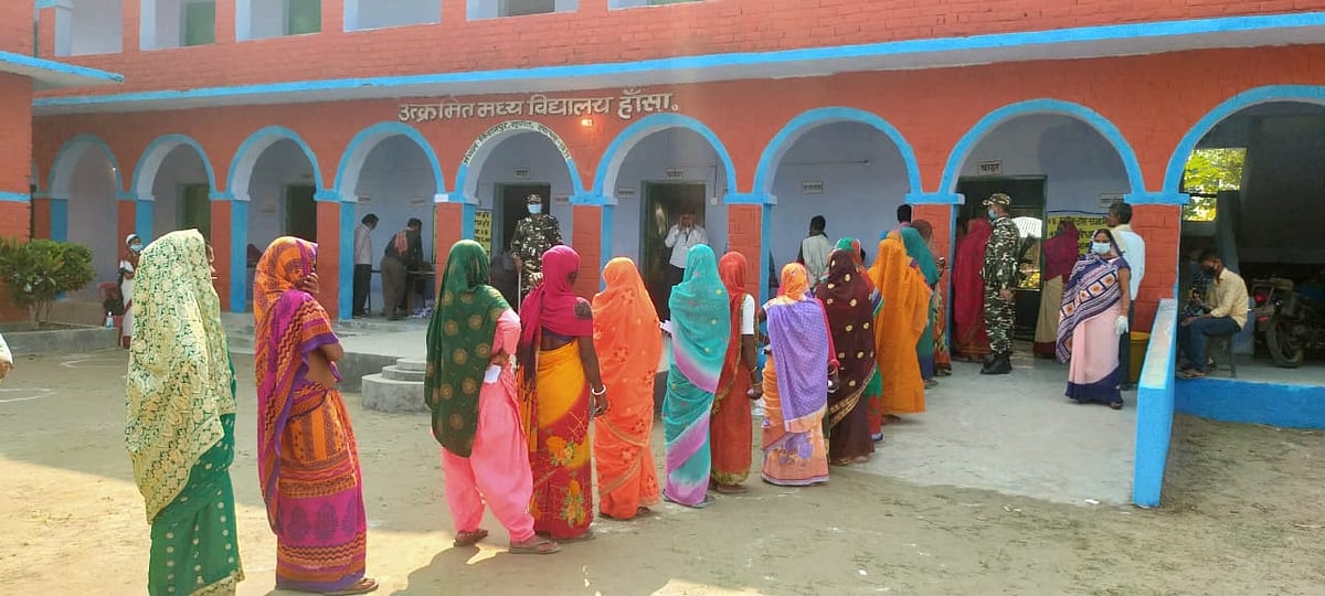 बिहार में बाढ़ के बीच 11 चरणों में होंगे पंचायत चुनाव, नीतीश मंत्रिमंडल ने प्रस्ताव को दी मंजूरी