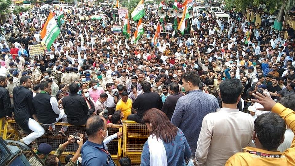फोटोः @INCMP