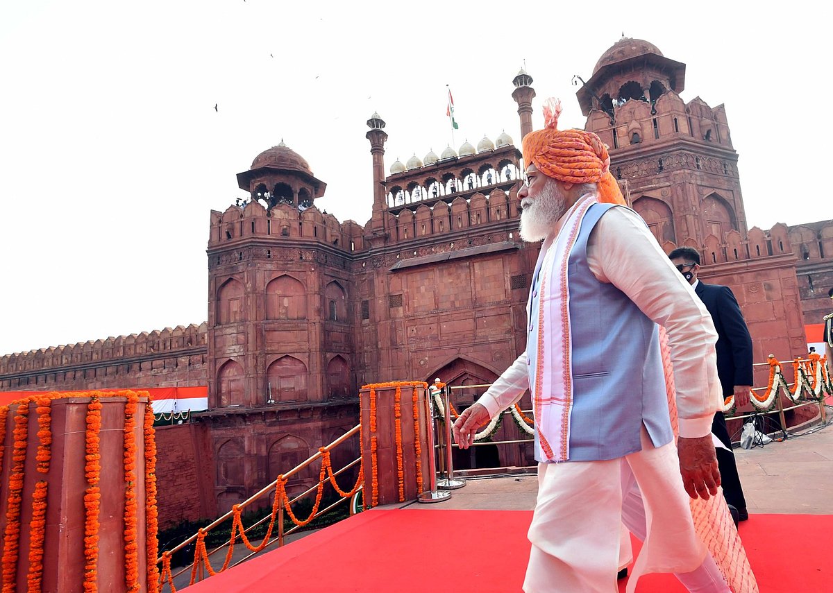 मोदी जी, न तो सबका साथ लिया, न सबका विकास हुआ, विश्वास तो रहने ही दें, ऐसे में 'सबका प्रयास' के क्या मायने!