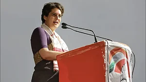 अन्नदाताओं के मुद्दे पर प्रियंका गांधी ने योगी को फिर घेरा, पूछा- आखिर किसानों के साथ ये अन्याय क्यों?