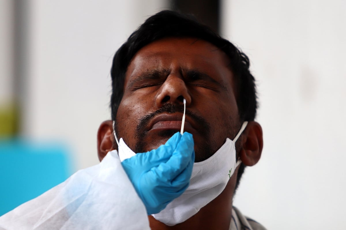 यूपी के इस जिले में अचानक से कोरोना के मामलों में उछाल, योगी सरकार के लिए बनी चिंता का विषय! 