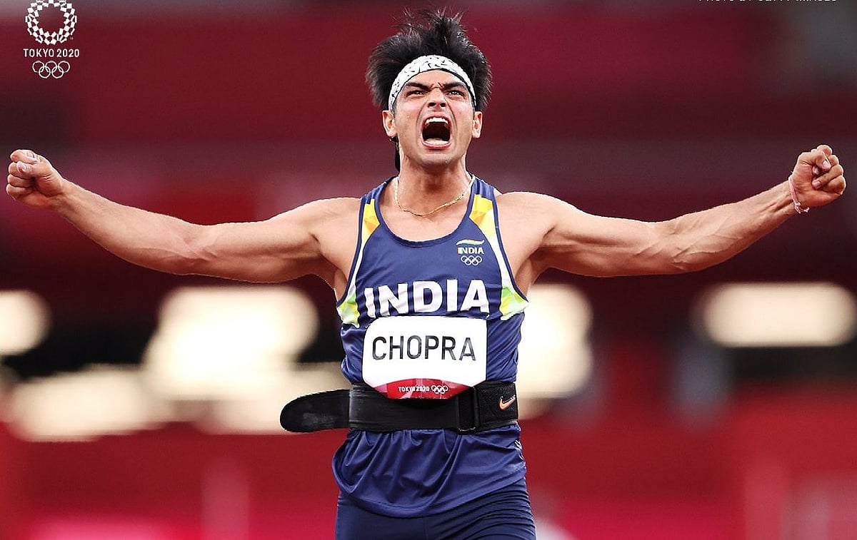 Tokyo Olympics: भारत की झोली में आया पहला गोल्ड मेडल, भाला फेंक इवेंट में नीरज चोपड़ा ने रचा इतिहास 