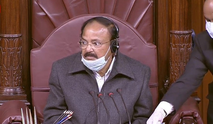 विपक्ष ने राज्यसभा में दुर्व्यवहार का मुद्दा सभापति के समक्ष उठाया, बाहर से लोगों को लाकर हाथापाई का आरोप लगाया