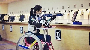पैरालंपिक में अवनि लेखरा ने गोल्ड पर लगाया निशाना, 10 मीटर एयर राइफल के फाइनल में जीता मेडल