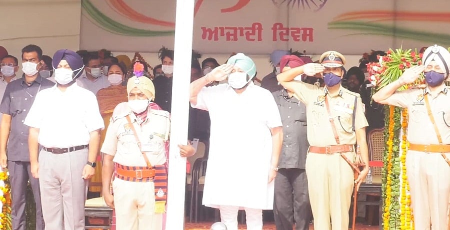 स्वतंत्रता दिवस के मौके पर पंजाब सीएम की हुंकार- पाक ने कोई गुस्ताखी की तो उसे जीवनभर का सबक सिखाएंगे 